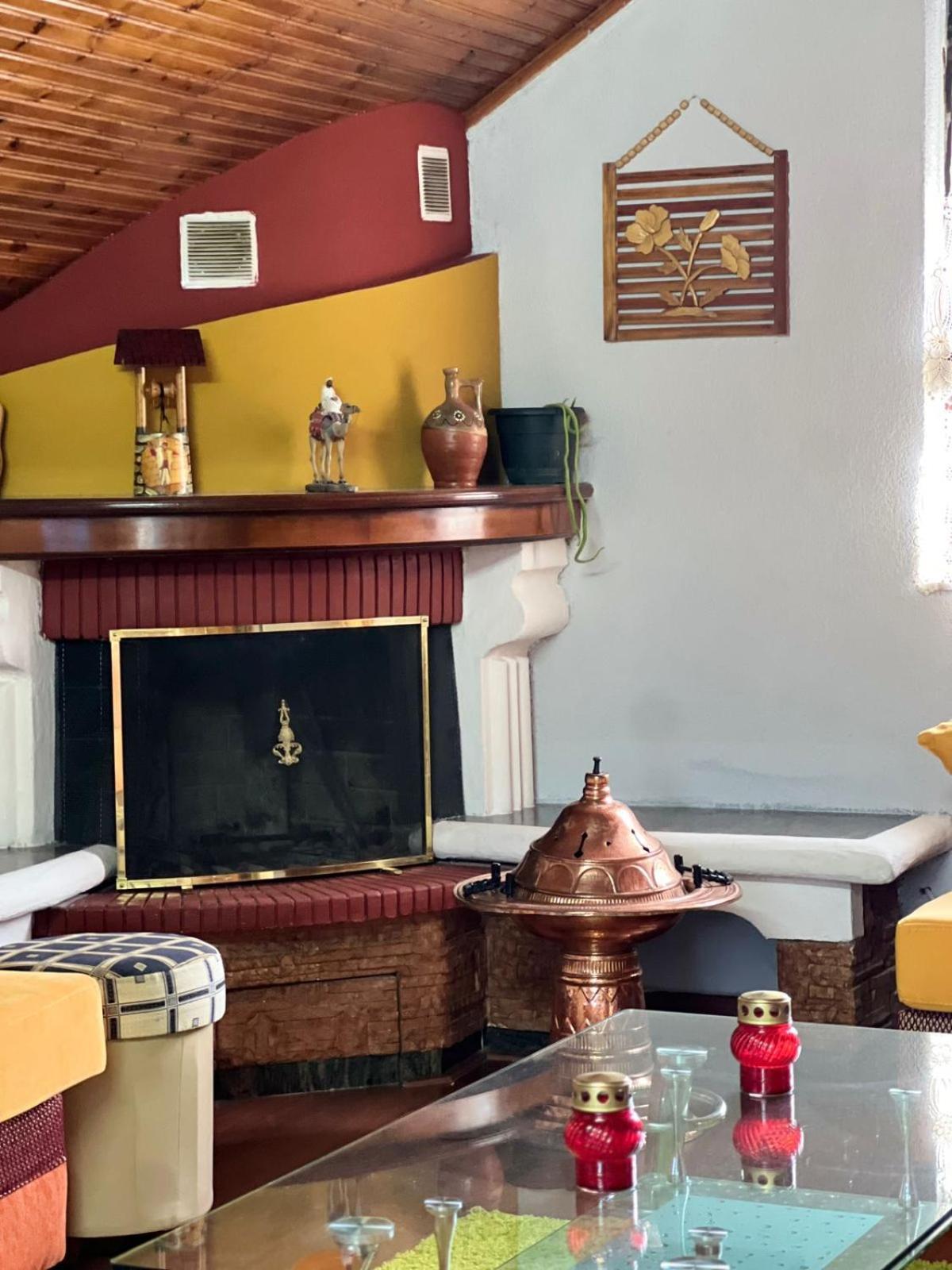 Guest House Korce * Korce