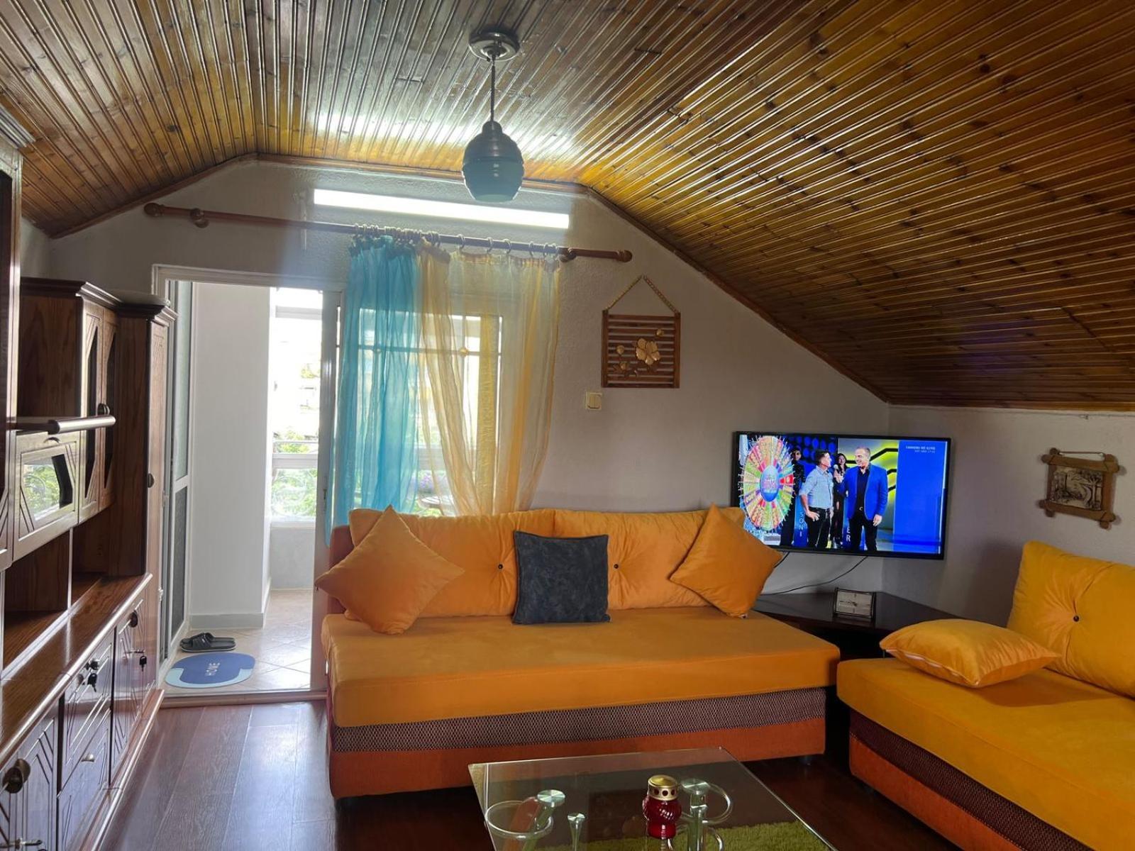 Guest House Korce Apartamento Korce